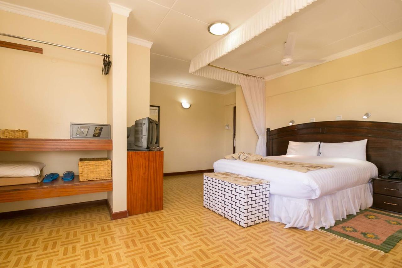 Fahari Gardens Hotel 나이로비 외부 사진