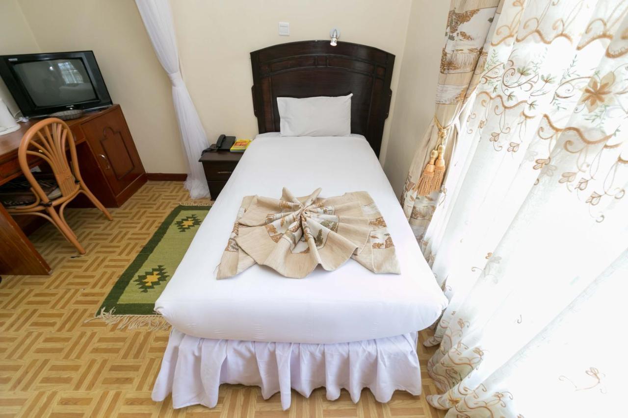 Fahari Gardens Hotel 나이로비 외부 사진
